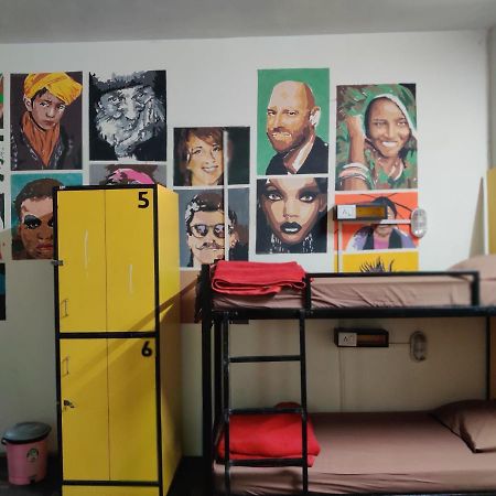 Heistel Delhi Hostel New Delhi Exterior photo